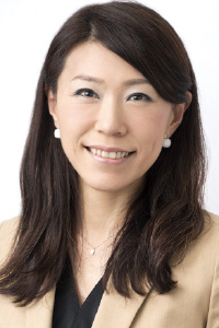 藤井佐和子氏